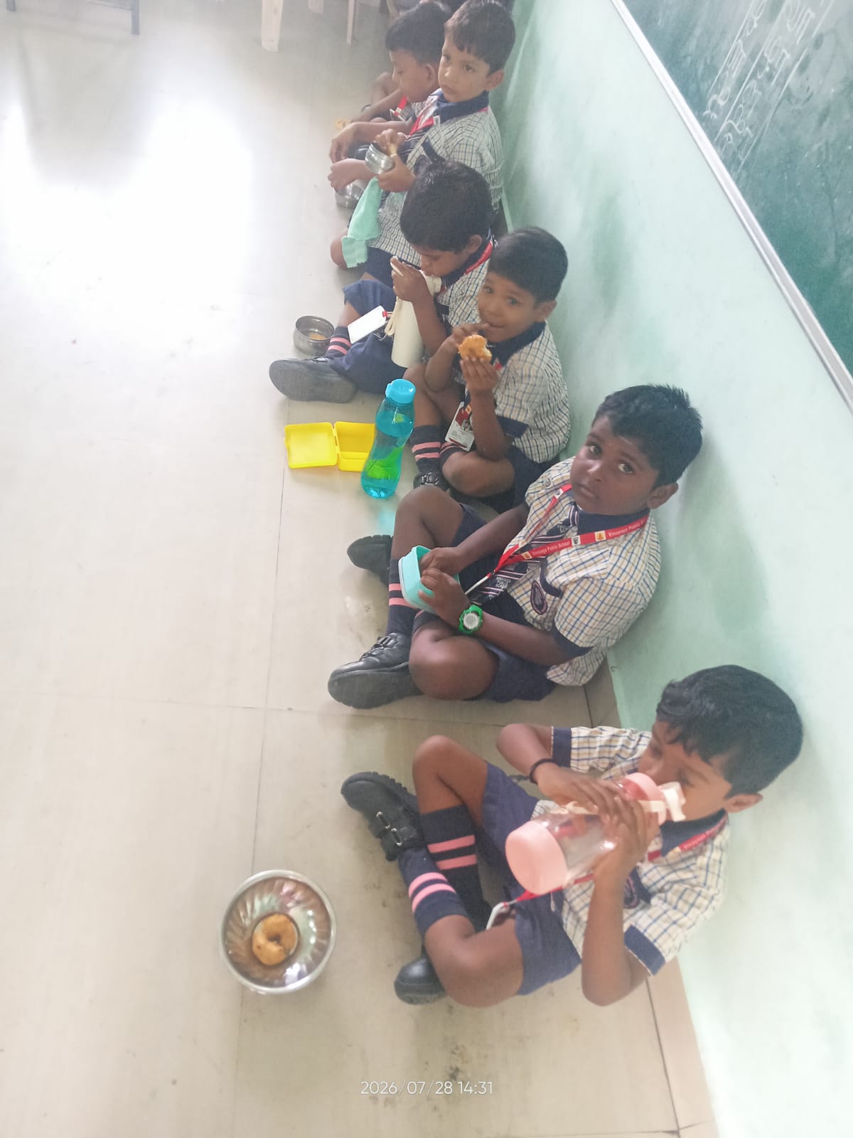 Healthy Snacks provision to all students